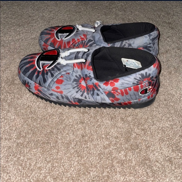 Champion only worn once I’m just trynna get a haircut for my interview - Picture 2 of 3